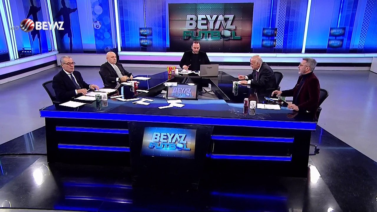 (..) Beyaz Futbol 25 Şubat 2018 Kısım 3/4 - Beyaz TV