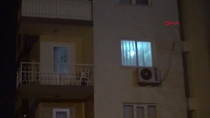 İzmir - Evinde Ölü Bulundu