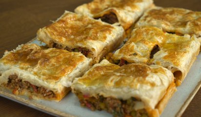 Kıymalı Puf Böreği Tarifi