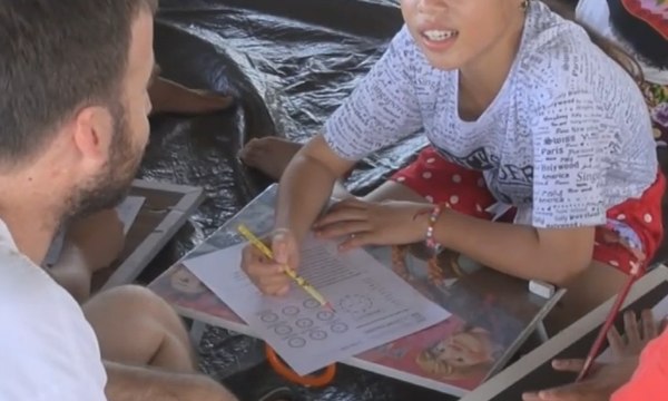 Komunitas Dinding, Relawan Anak Putus Sekolah