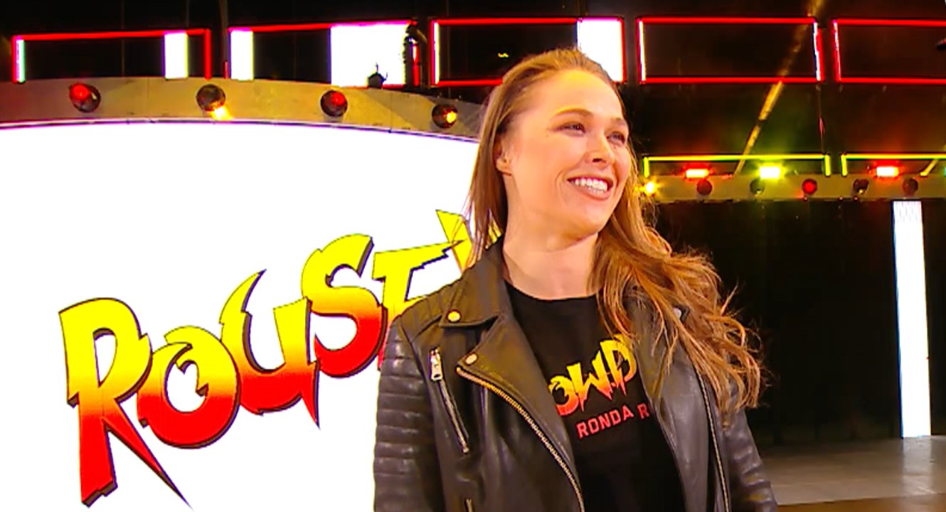 WWE Elimination Chamber 2018 - Firma de Ronda Rousey