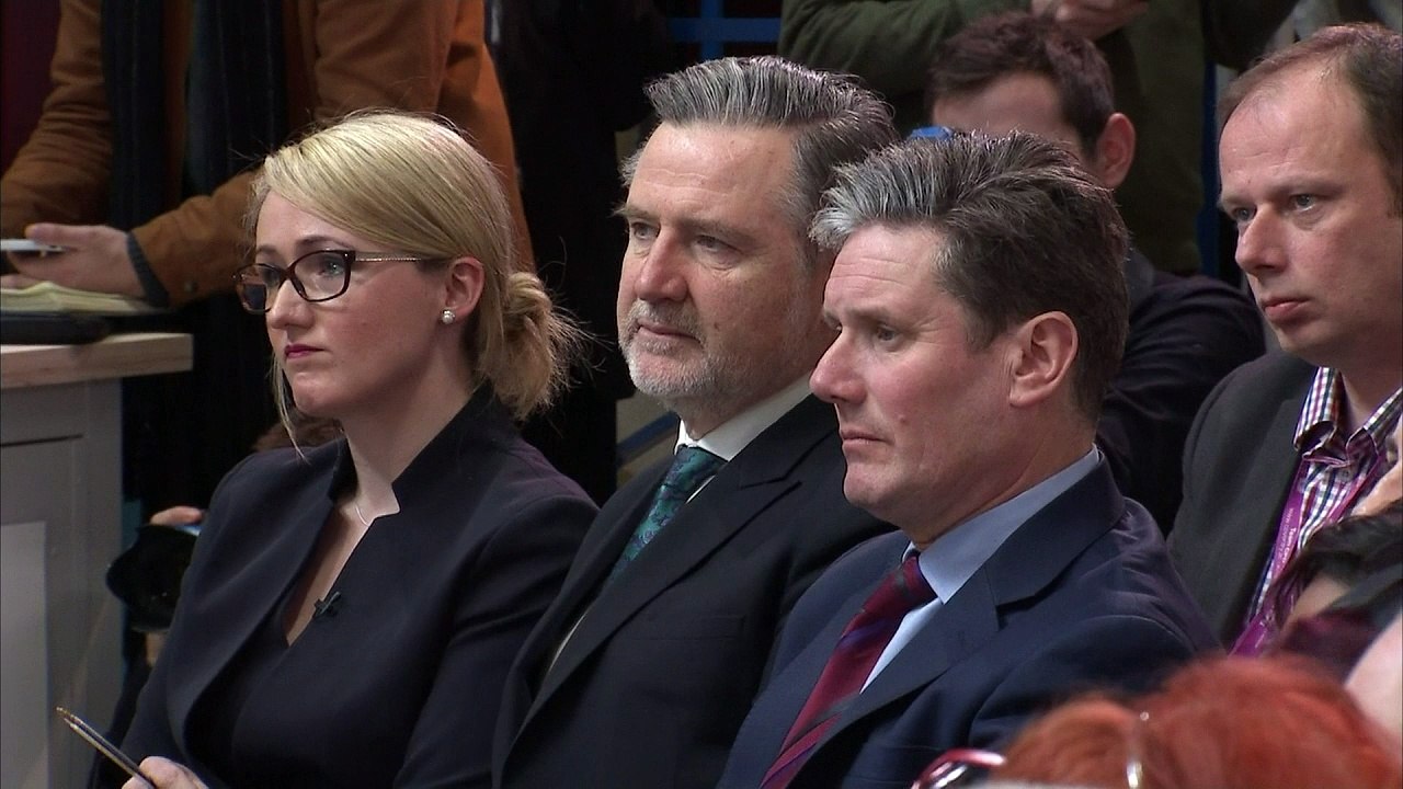 Corbyn calls for new customs union with EU post-Brexit