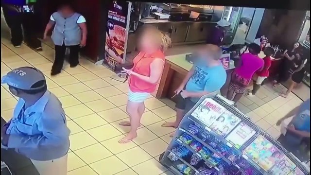 Un pervers se fait griller en train de filmer sous la jupe d’une femme