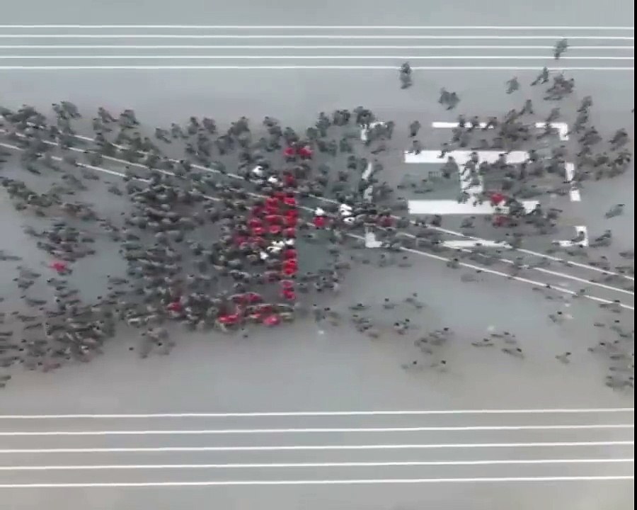 En Güzel Türk Bayrağı Mehmetçik Dünyada Eşi Olmayan Görüntü!