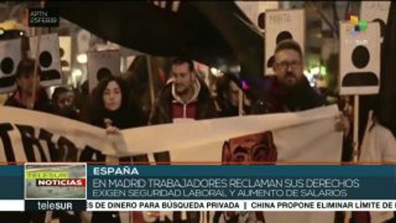 Obreros españoles marchan contra el desempleo y piden mejores salarios