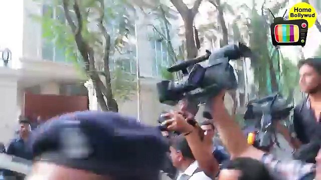 Bollywood Celebs Visit Sridevi's House In Mumbai- Arjun Kapoor,Rani Mukherjee,Rekha,Anil Kapoor