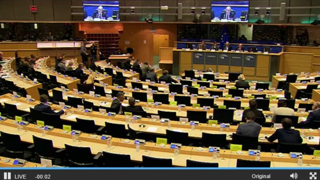 Guindos promete independencia del BCE en el Parlamento Europeo