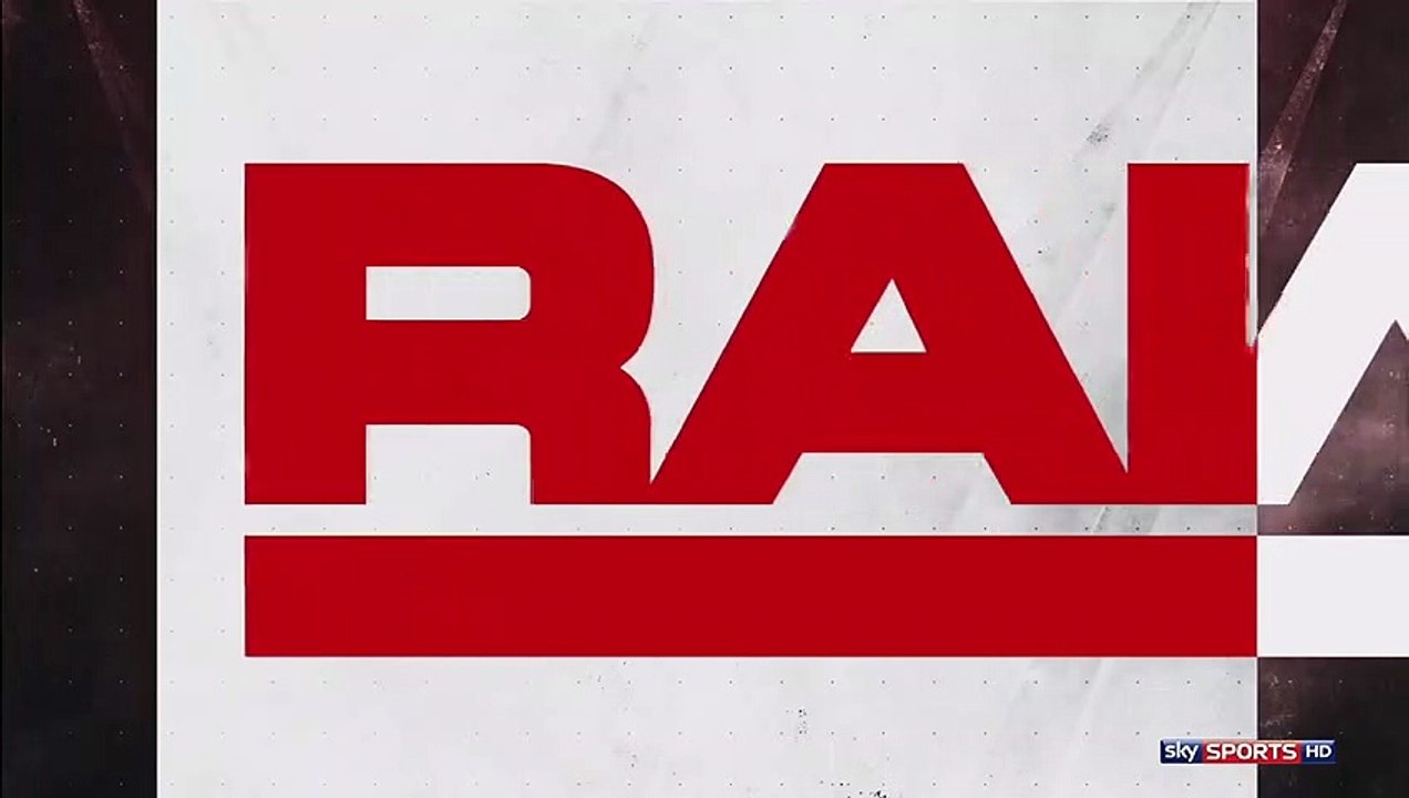 WWE Raw 26 February 2018 6 women tag team match - Monday Night Raw 2/26/18