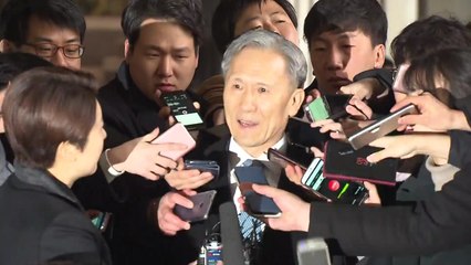 '댓글 수사 축소' 김관진 前 장관 검찰 출석 / YTN