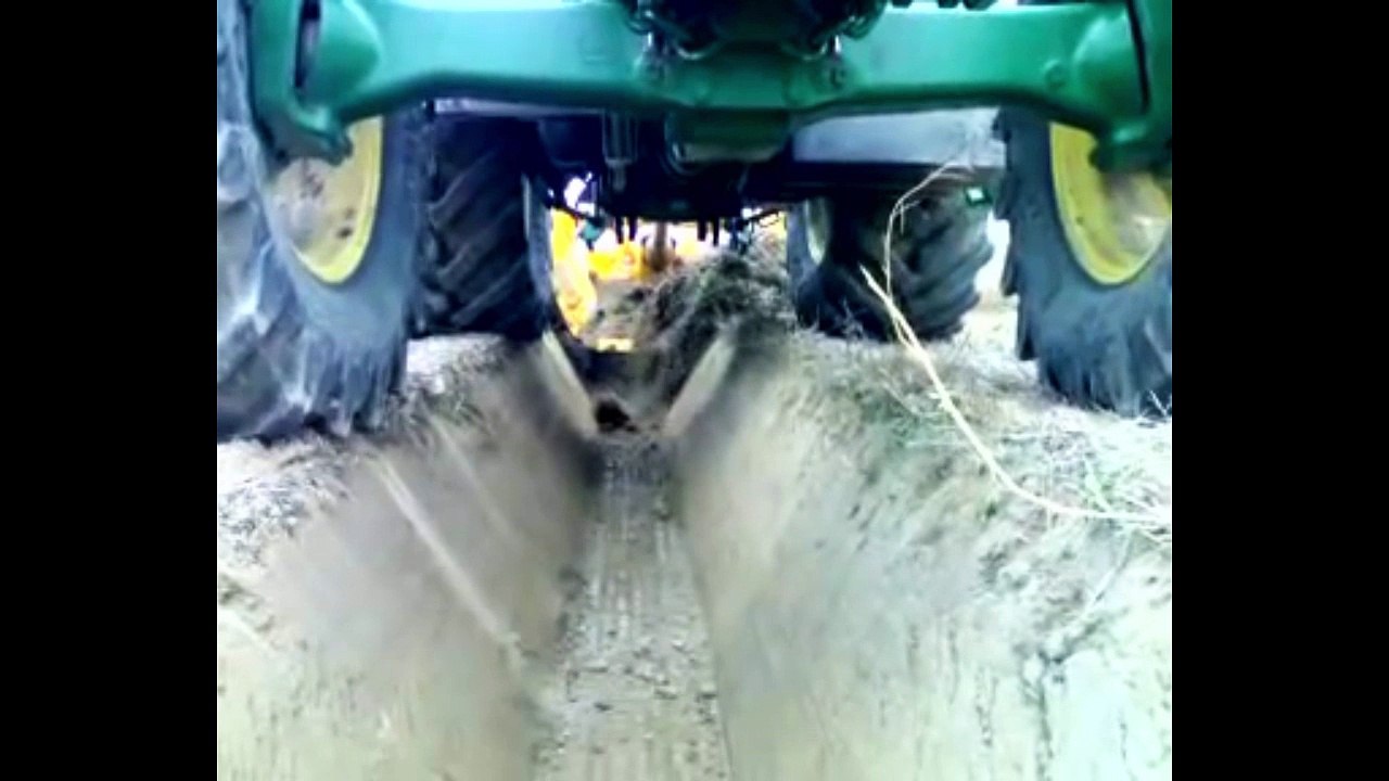 John Deere 6920s with trenchers dondi dbr 95