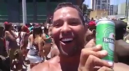 MARQUE AQUELE AMIGO QUE FAZ ISSO KKK