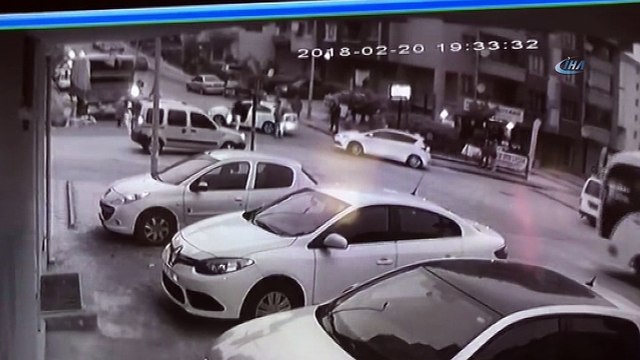 Akıl almaz kaza: Göz göre göre yayayı ezdi