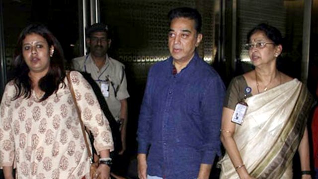 Karisma Kapoor, Kamal Haasan, Mohit Marwah At Anil Kapoor Residence | Sridevi Funeral