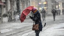 Meteoroloji Uyardı: Edirne'de Etkisini Sürdüren Kar Yarın İstanbul'a Geliyor