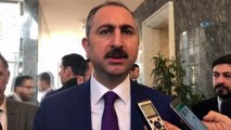 Adalet Bakanı Abdulhamit Gül:  'Suçluların iadesine yönelik uluslararası anlaşmaya göre 16 gün ile 40 gün arasında bir geçici tutuklama bekliyoruz'