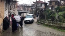 Arkadaşları merak etti, cinayet ortaya çıktı - BURSA