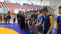 İran ve Ağrılı sporculardan Metmetçik'e anlamlı destek