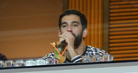 Arda Turan, Barcelona'nın Anlaştığı Kulübe Gitmek Zorunda