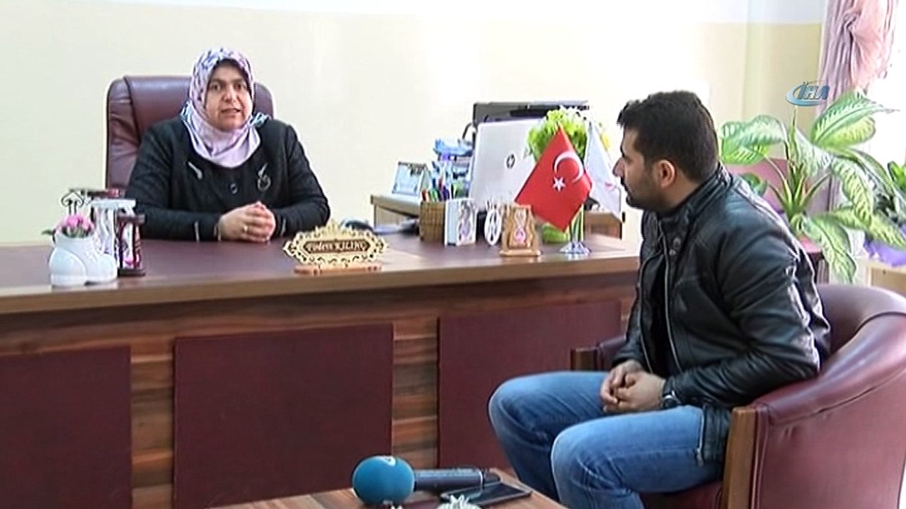 Firdevs öğretmen 28 Şubat’ta yaşadıklarını unutamıyor