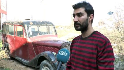 69 Yıllık Klasik Otomobil Asfalt Yolu Gözlüyor