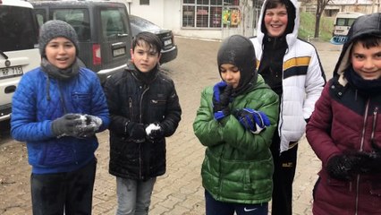 Karın keyfini çocuklar çıkardı