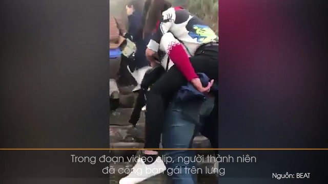 Cõng bạn gái leo núi, Soái ca khiến cư dân mạng tranh cãi quyết liệt về cách thể hiện tình yêu