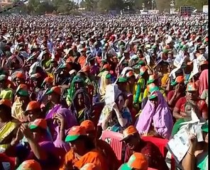 नरेंद्र मोदी ने कर्नाटक के देवनगेरे में यदुपुरप्पा की 75 वीं जयंती पर किसान रैली को संबोधित किया