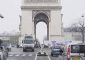 Snow Falls on the Arc de Triomphe as European Cold Spell Hits France