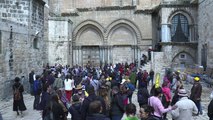 Santo Sepulcro de portas fechadas