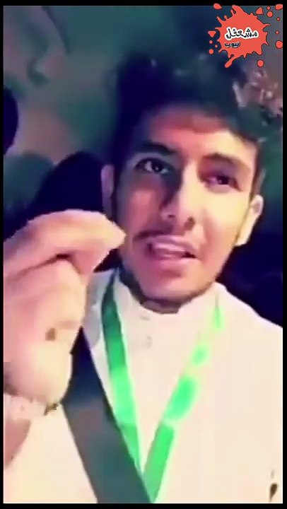 شاهد ردة فعل بايع الكليجا الذي اشغل مواقع التواصل الاجتماعي بوسامته و مضايقات الفتيات له 