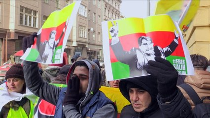 Justiça tcheca deixa em liberdade o líder curdo da Síria