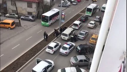 Çalıntı Resmi Araçla Gezmeye Giden  3 Hırsız, Bolu'da Yakalandı