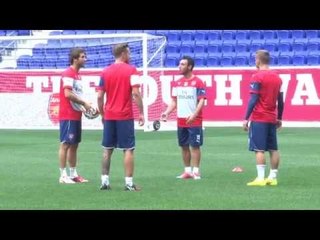 Santi Cazorla: can they flick him?