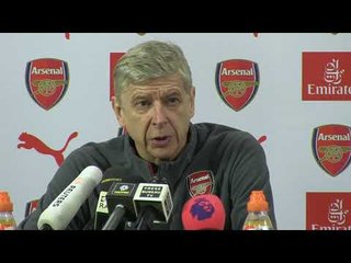 Wenger denies Luiz bid