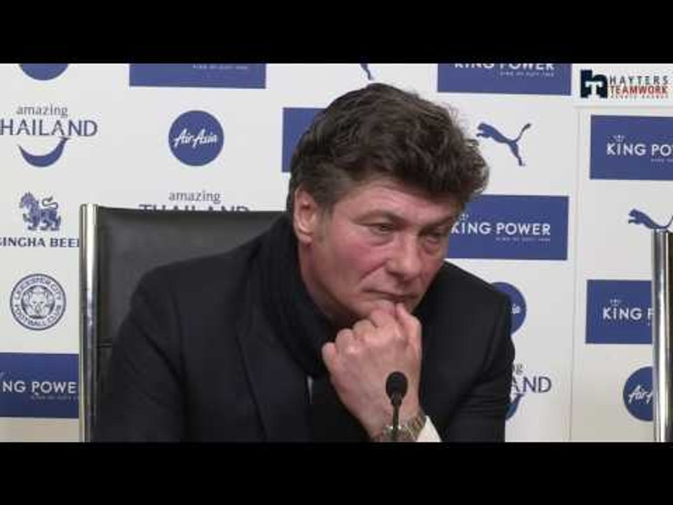 Mazzarri explains Deeney omission