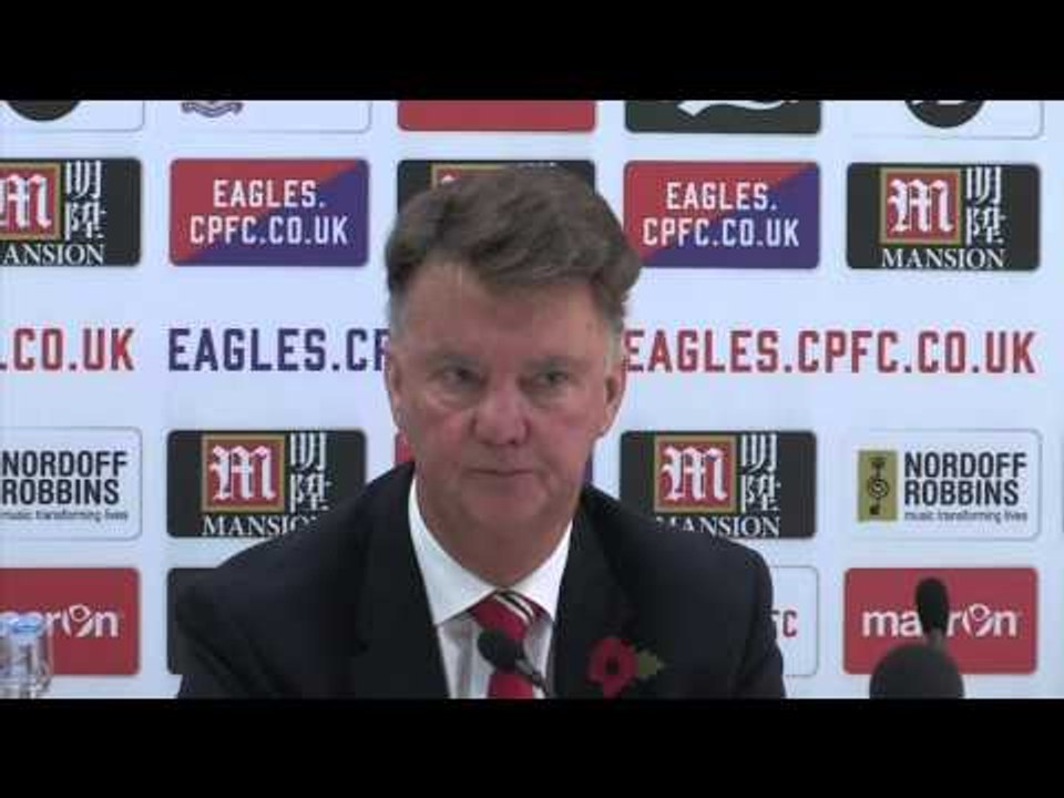 Van Gaal doesn't know Martial's best position