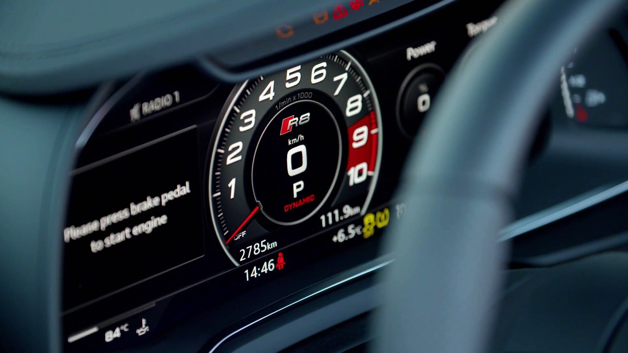 Audi R8 Coupe V10 RWS Interior Design