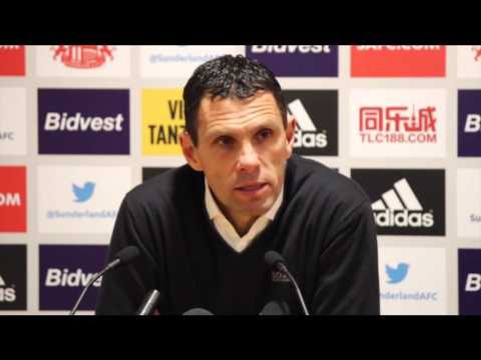 Gus Poyet says Sunderland found it hard against Man City