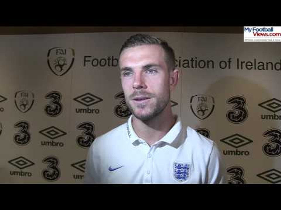 Jordan Henderson defends Raheem Sterling