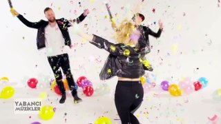 Pop Songs World 2017 - Mashup [+18 Songs] (Happy Cat Disco)