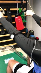 le T2 d'Anderlecht Belhocine teste les séances d'électrostimulation 3