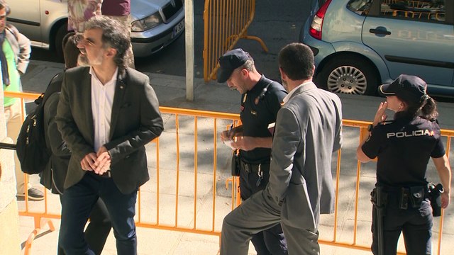 ERC avalará la propuesta de JxCat que legitima a Puigdemont