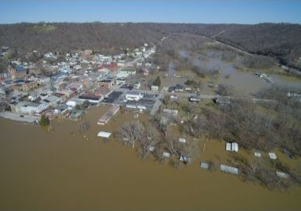 Ohio River Floods Ohio Town's Waterfront