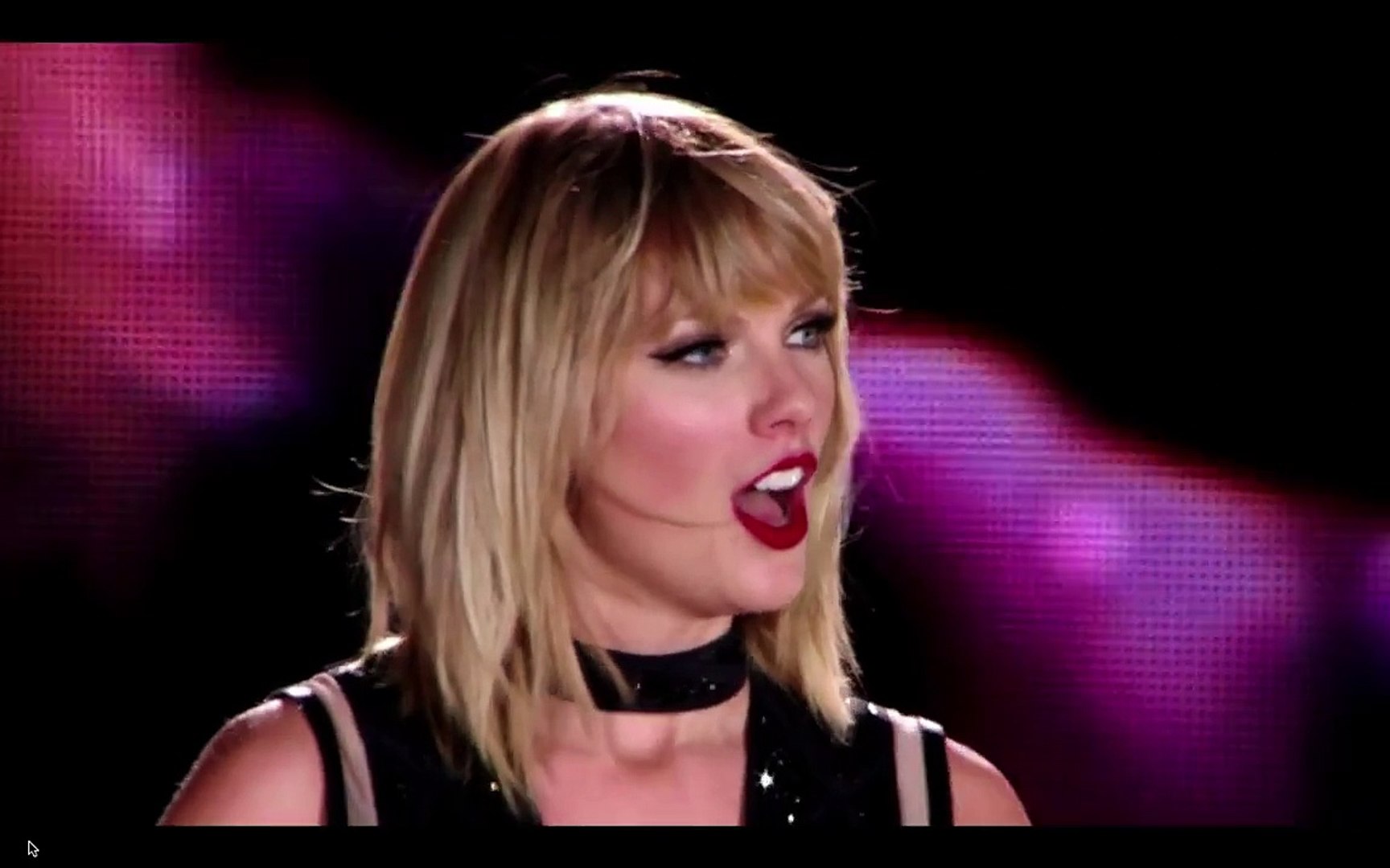 Taylor Swift - Holy Ground (Formula 1 Live)