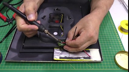 Kendin Yap 2 İlginç iş Saat  pili Ve Maket Bıçağı | DIY