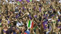 Iran: presidential campaign breaks boundaries