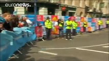 Royal support for London Marathon runners