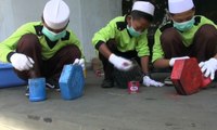 Hebat! Siswa SMP Ubah Sampah Plastik Jadi Batako