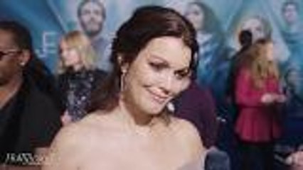 Bellamy Young Talks 'A Wrinkle in Time': Meg's "Fears are What Will Free Her"