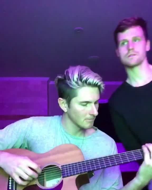 This is what ACTUALLY happens in the studio